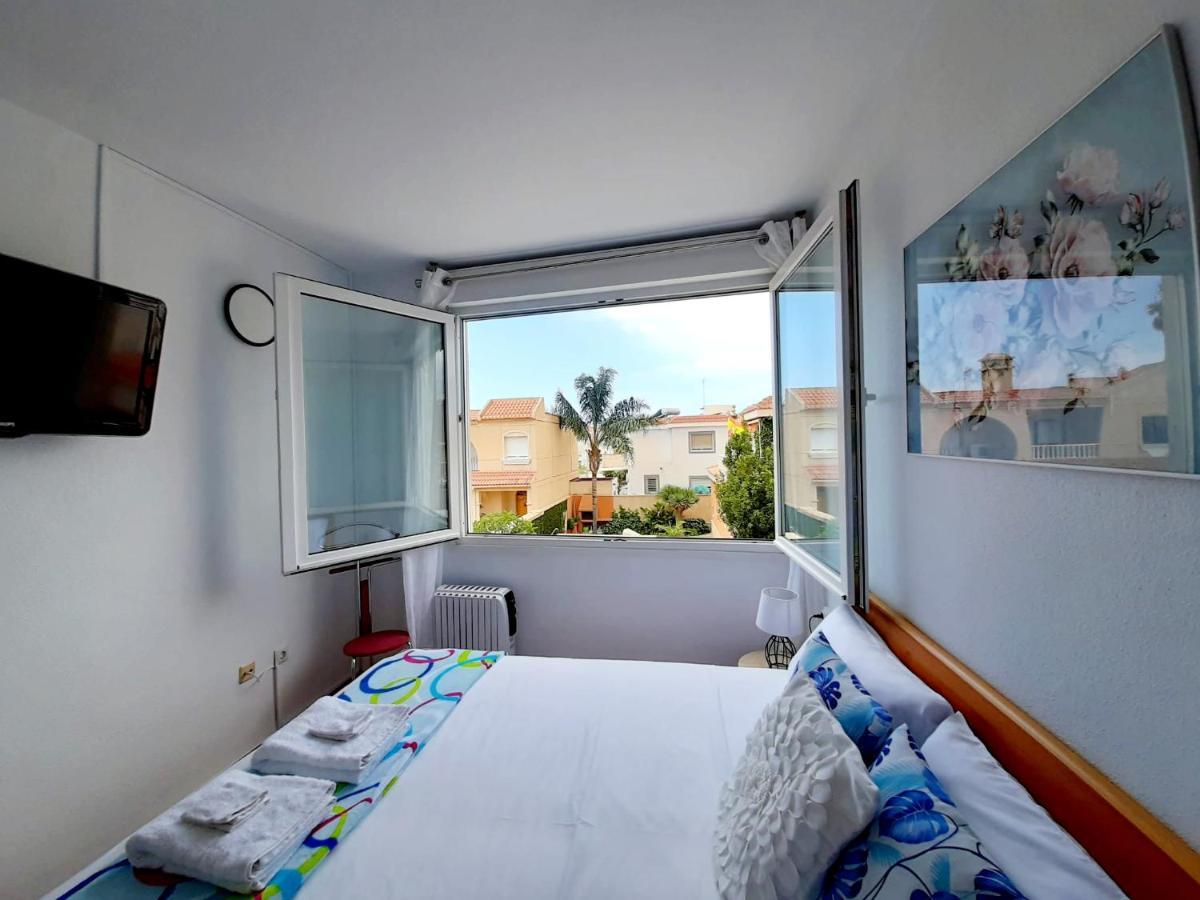 Habitacion Avilena Tropical En Aguadulce อัลเมรีอา ภายนอก รูปภาพ